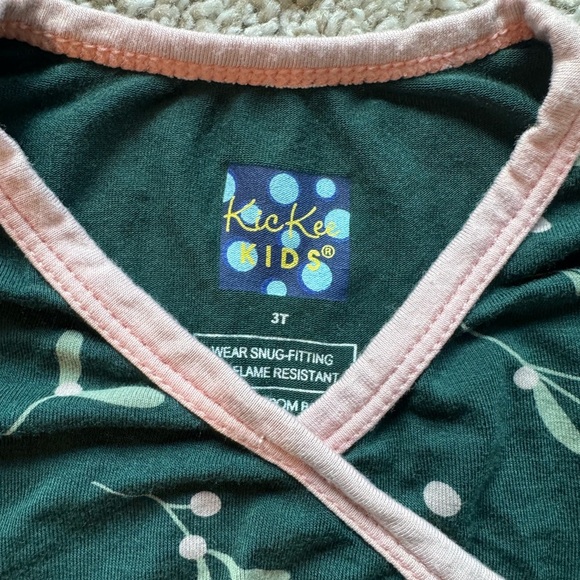Kickee Pants Pajamas Holiday Christmas Pj's Pine Mistletoe long sleeve kimono 3T - Picture 4 of 11